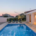 Villa Helena *